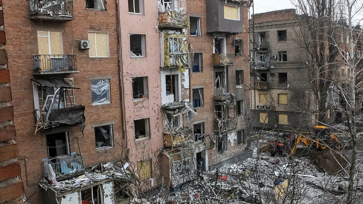 Edifici residenziali in Ucraina colpiti dall'attacco russo