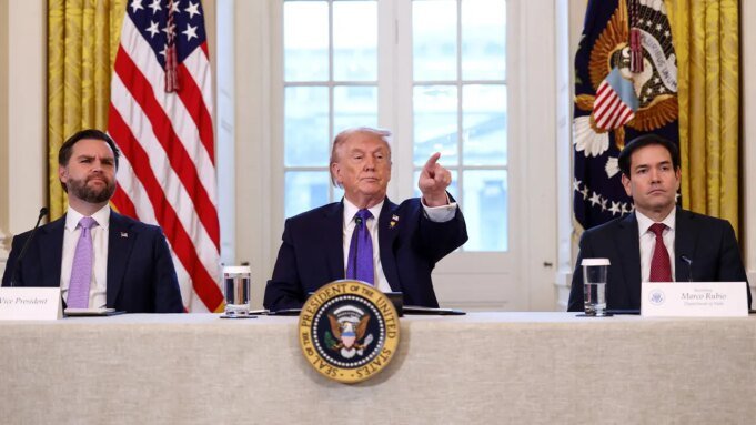 Gli Stati Uniti designano tre rami dei Fratelli Musulmani come