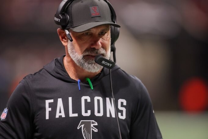 I Falcons mantengono il coordinatore difensivo Jeff Ulbrich