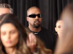 Yee ha pubblicato un annuncio sul Wall Street Journal per scusarsi ancora una volta per l’antisemitismo