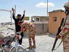 Pakistan: formazione di una squadra speciale di polizia per indagare sull’incendio mortale di Gul Plaza