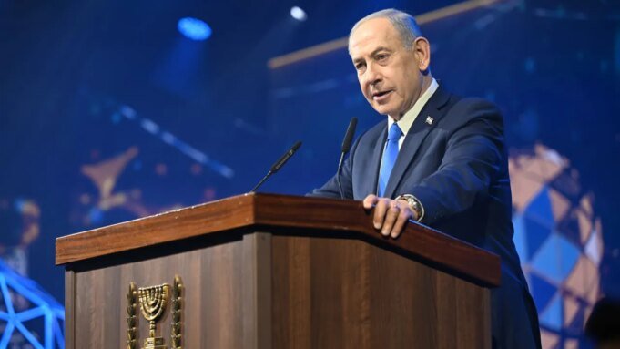 Netanyahu mette in guardia dalla minaccia dell'antisemitismo nel Giorno della