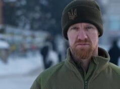 Questo Albertano si è arruolato per combattere in Ucraina. È stato quasi ucciso dal fuoco amico