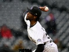 I Rockies acquisiscono la prima base Triple-A degli Yankees TJ Rumfield per il RHP Angelo Chivilli