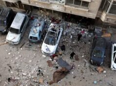 I raid israeliani uccidono almeno 30 palestinesi, mentre avanza il cessate il fuoco a Gaza