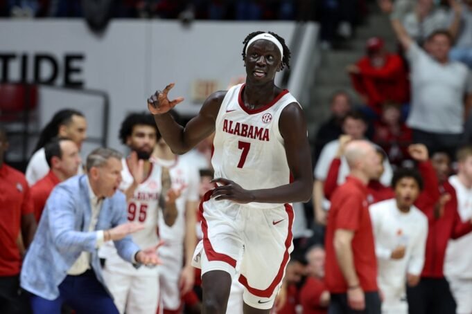 18. L'Alabama spera in una rimonta chiave contro l'Oklahoma