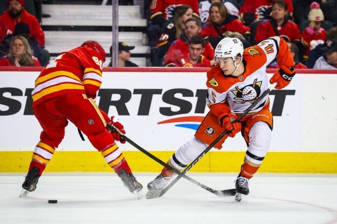 Anteprima NHL: Rookie Beckett Sennecke (tripletta), Ducks sgambetta Flames ai