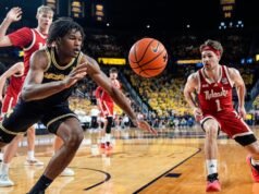 Anteprima della top 25: il numero 3 del Michigan distrugge il record perfetto del numero 3 del Nebraska. 5