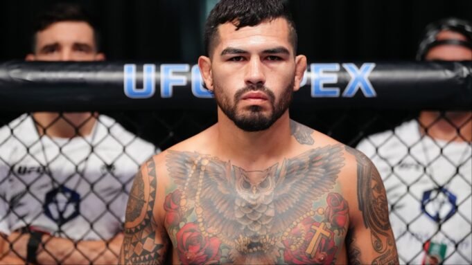 Anthony Hernandez sostiene che l'UFC ha chiesto delle prove prima