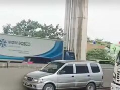 Azione eroica del camionista che scorta l’auto Panther “andando da sola” sulla strada a pedaggio di Japek