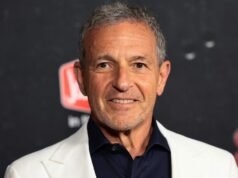 Bob Iger condivide foto per promuovere Disneyland Abu Dhabi