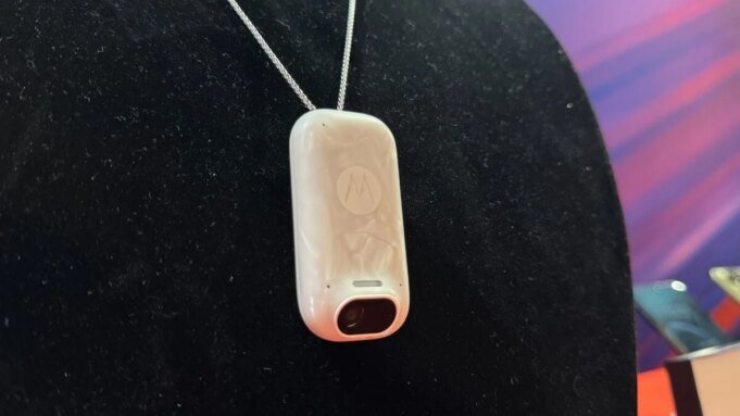CES 2026: Motorola entra nel gioco dell'intelligenza artificiale indossabile