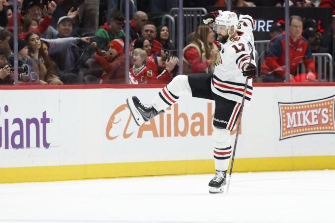 Con il ritorno di Connor Bedard, i Blackhawks stanno cercando