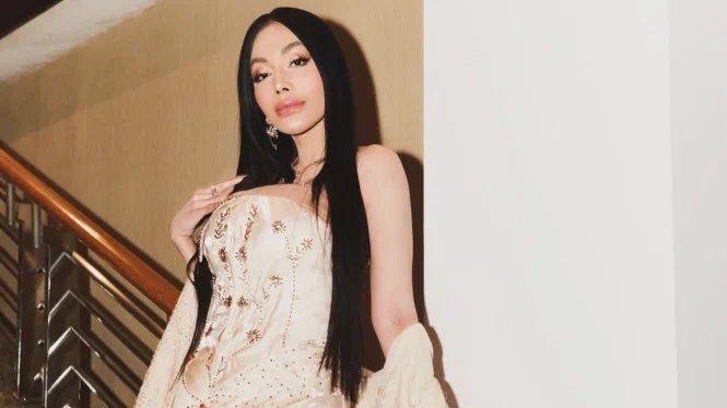 Denada ammette finalmente che Ressa Rizki è la sua figlia