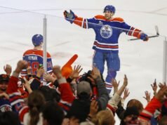 Dopo aver segnato 3 gol nel terzo, gli Oilers si sono ripresi ai tempi supplementari per stordire gli Sharks