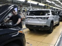 GM prevede di superare Ford nella produzione statunitense nonostante le tariffe di Trump
