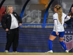 Gol di Rodman, danza a bordo campo con il berretto di Hayes dopo la sconfitta dell’USWNT