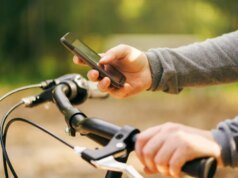 Google Maps porta la navigazione Gemini anche a piedi e in bicicletta