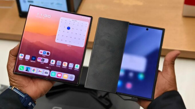 Ho messo le mani sul nuovo Galaxy Z TriFold a