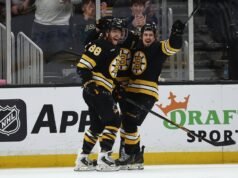 I Bruins cercano di estendere la serie di vittorie casalinghe contro i Flyers