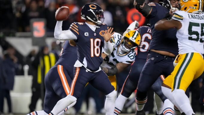 I Chicago Bears hanno battuto i Green Bay Packers 31–27,