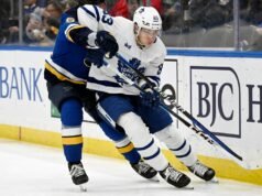 I Maple Leafs richiamano il difensore Rifai, assegnano Mermis e Thrun all’AHL