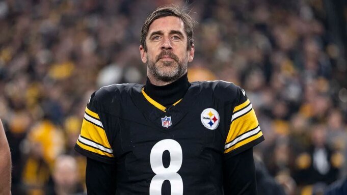 I Pittsburgh Steelers confermano che il futuro di Aaron Rodgers