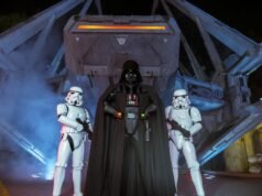 I personaggi classici ruotano attorno a Disneyland Star Wars: Galaxy’s Edge