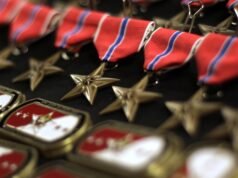 I soldati nippo-americani una volta etichettati come “alieni nemici” per la promozione postuma