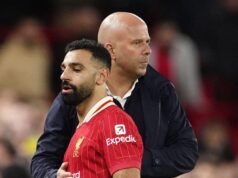 Il futuro di Salah dipende dal licenziamento di Sloto mentre la visione della stella di Alonso viene esposta prima dell’accordo concluso