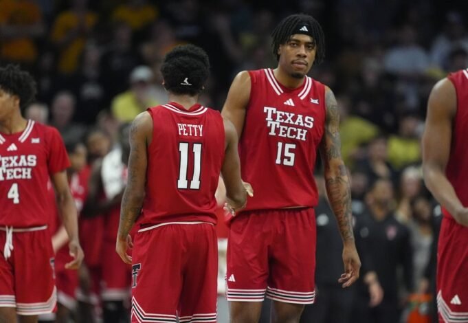 Il numero 15 della Texas Tech torna a casa per