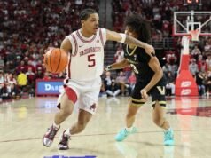 Il numero 20 dell’Arkansas sta cercando di evitare problemi stradali contro il traballante Oklahoma