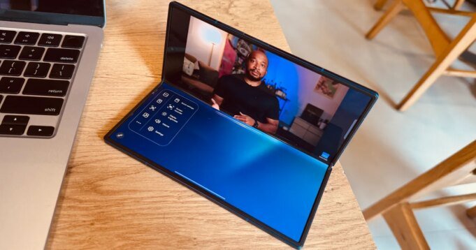 Il tuo prossimo Galaxy Z Fold potrebbe avere una piega