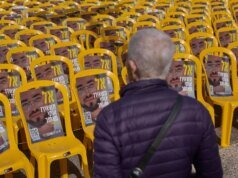 Israele celebra il ritorno dei resti dell’ultimo ostaggio dopo più di due anni di guerra e di dolore