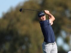 Justin Rose guida i Farmers con 4 tiri; Brooks Koepka fa il taglio