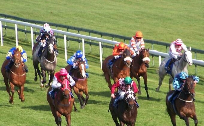 Kentucky Derby 2025: tutti gli occhi puntati sulla stampa e