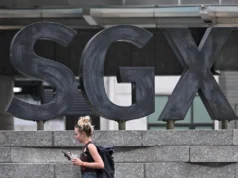 L’STI segue il calo notturno di Wall Street che crolla dello 0,5%