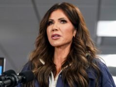 La Camera dei Rappresentanti minaccia di mettere sotto accusa la segretaria del DHS Kristi Noem