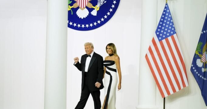 La doppelganger di Melania Trump appare nella matinée di Los