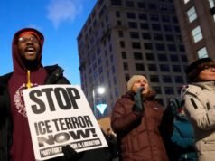 La senatrice Susan Collins annuncia la chiusura di un’operazione ICE su larga scala nel Maine dopo i colloqui con Noem