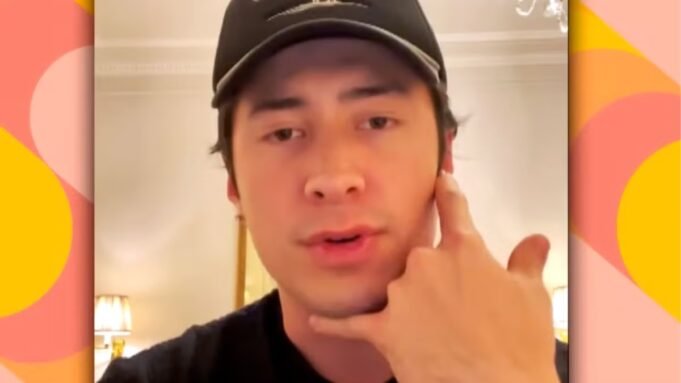 La star di Fierce Rivalry Hudson Williams sorprende il giocatore