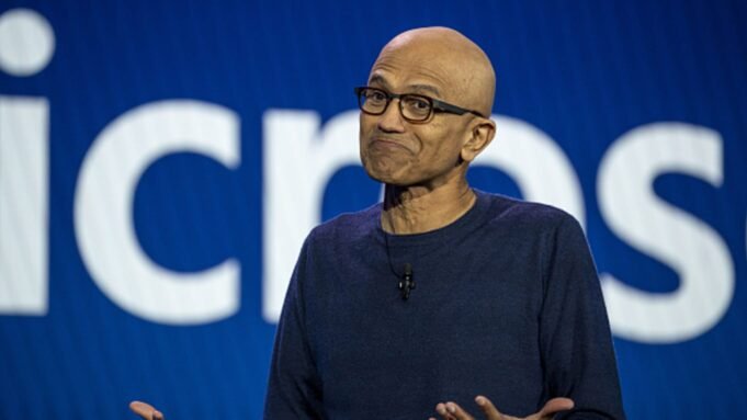 Le azioni Microsoft sono scese del 10% in un giorno,