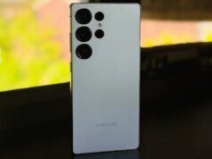 Le immagini trapelate del Samsung Galaxy S26 Ultra mostrano un design familiare in stile S25