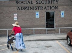Le prestazioni SSI della Social Security verranno pagate in anticipo a causa di anomalie del calendario del fine settimana