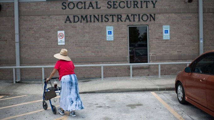 Le prestazioni SSI della Social Security verranno pagate in anticipo