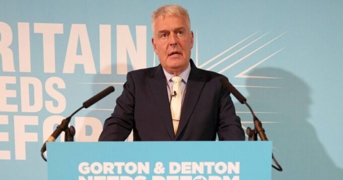 Lee Anderson risponde alle "sciocchezze" di Angela Rayner durante le