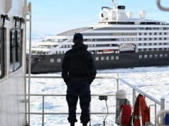 Newsletter Fox News Lifestyle: La Guardia Costiera degli Stati Uniti salva una nave da crociera bloccata nel ghiaccio