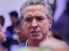 Newsom sta indagando sulla presunta soppressione dei contenuti anti-Trump di TikTok