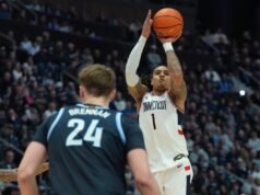 No. 2 UConn cerca di mantenere il suo marchio Big East senza macchia contro la Provvidenza