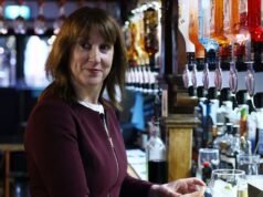 Reeves potrebbe licenziare i lavoratori delle strade principali e chiudere lui stesso le saracinesche | Politica | Notizia